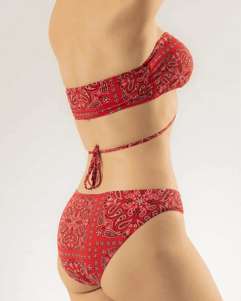 Fun Times Only Printed Tie-Detail Bikini Top – Bandana