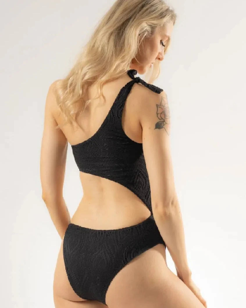 Sun Sational Cutout One-Piece Beachwear Black Honeycomb